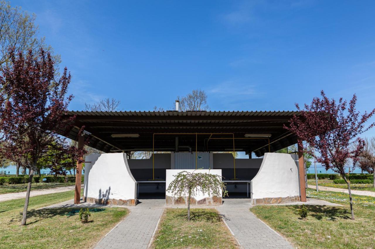 Aranypart Camping & Apartments Siofok Luaran gambar