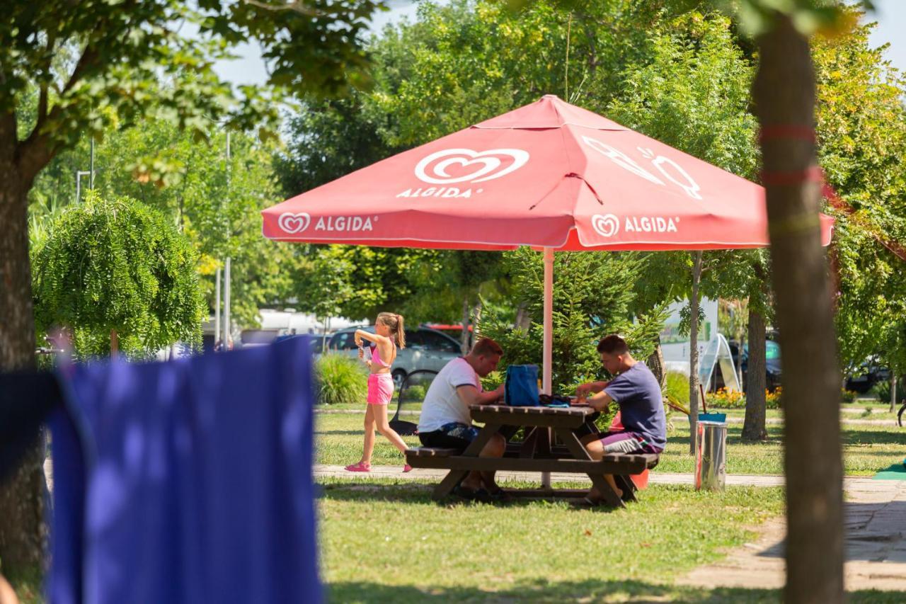 Aranypart Camping & Apartments Siofok Luaran gambar